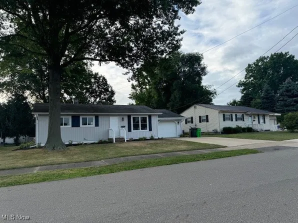 309 S Fairview Ave, Dover, OH 44622