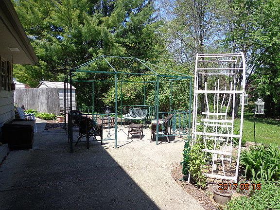 5th image of N48W27600 S Courtland Cir