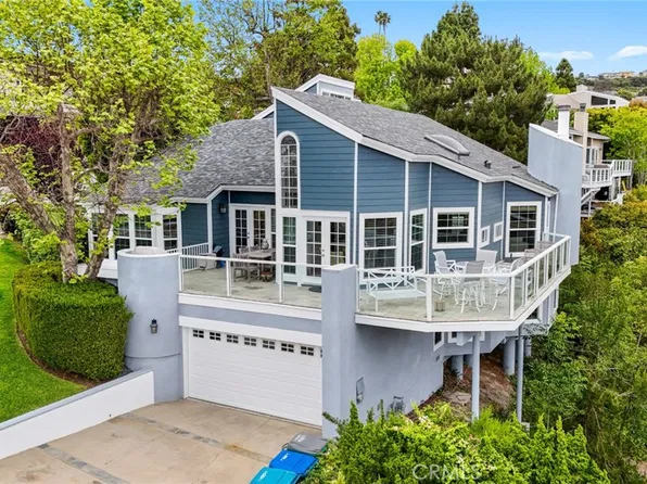2210 Bridge Rd, Laguna Beach, CA 92651