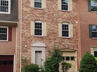 9354 McCarthy Woods Ct, Burke, VA 22015