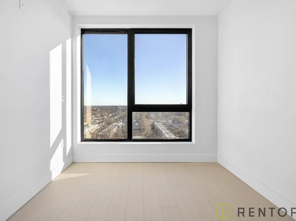 1634 Flatbush Avenue image 6 of 21