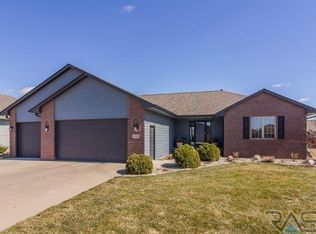 3900 S Alpine Ave, Sioux Falls, SD 57110