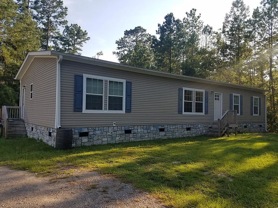 Front of House from Driveway