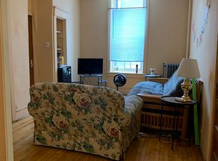 312 N 33rd St APT 2, Philadelphia, PA 19104
