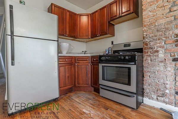 1st image of 515 Lafayette Ave #4