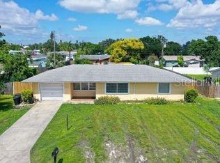 1104 Fruitland Ave, Bradenton, FL 34207