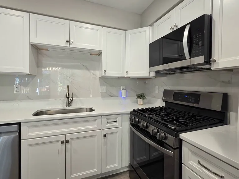 4613 Ripley Manor Ter — Photo 10