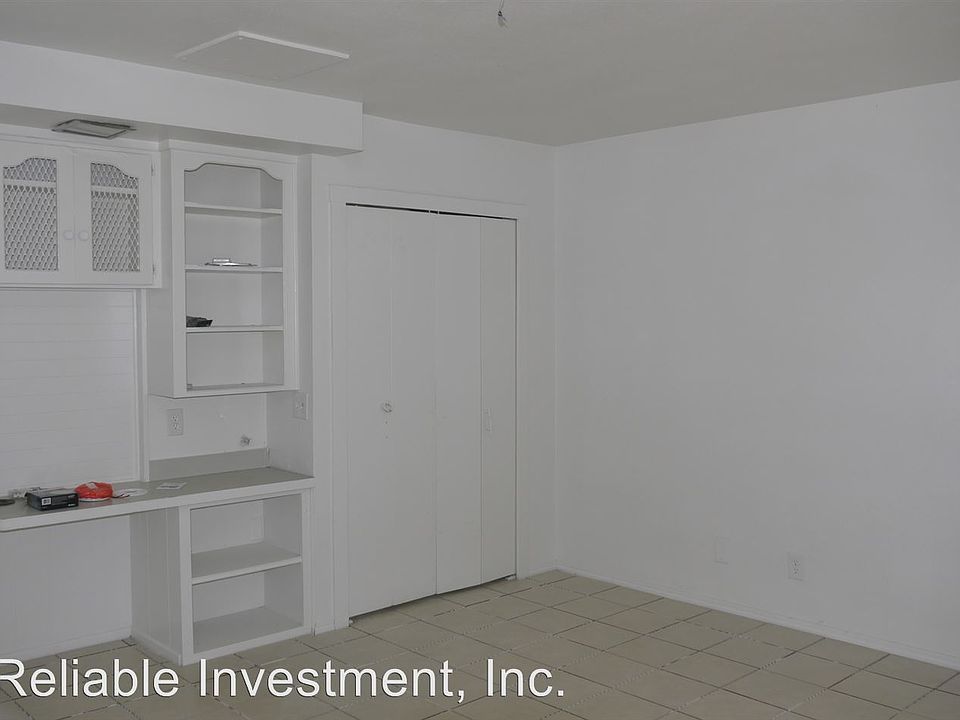 2nd image of 2142 Wall Ave