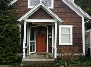 517 6th St NW, Puyallup, WA 98371