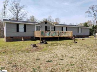 126 Sue Ella Ct, Townville, SC 29689