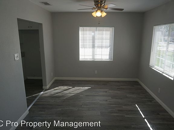 4th image of 1437 S Cypress Ave