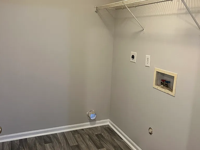 12421 Stratfield Place Cir — Photo 17