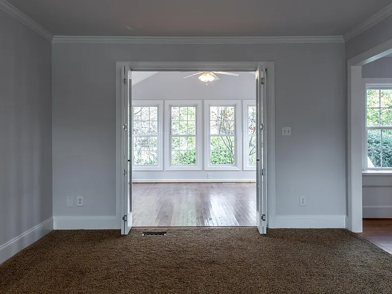 201 Pin Oak Ct — Photo 21