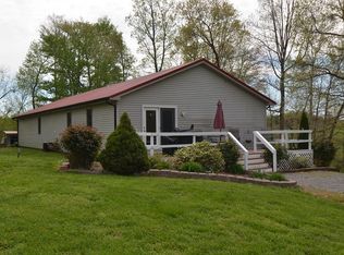528 Gentry Cir, Mount Hermon, KY 42157