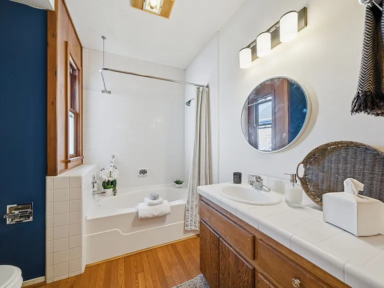 1440 Center St — Photo 11