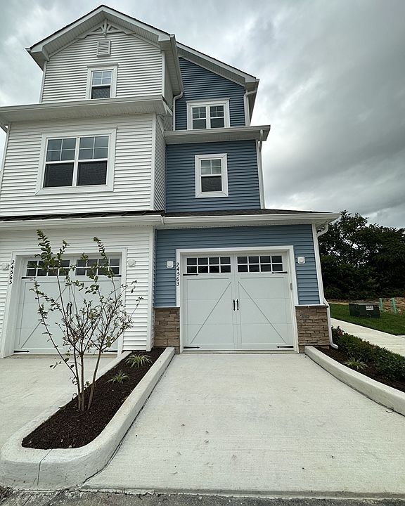 1st image of 24563 Merlot Dr