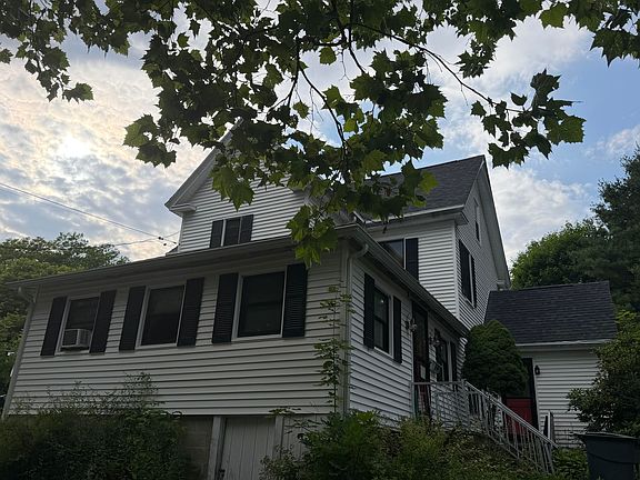 4th image of 14 Indian Trail Lane