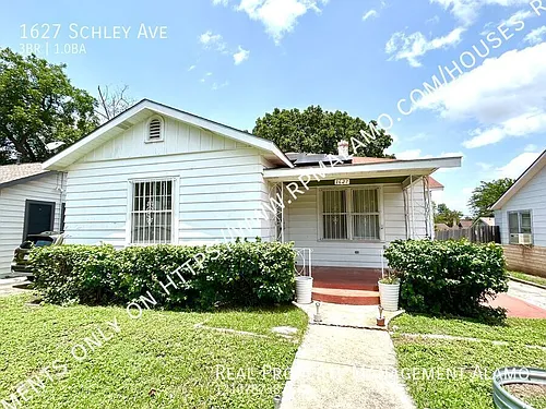 1627 Schley Ave Photo 1