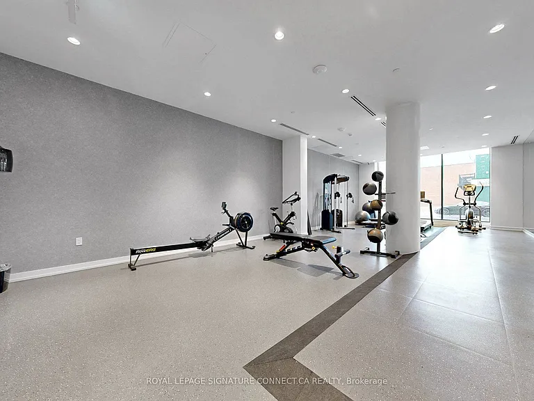 6 Chartwell Rd #208 — Photo 17