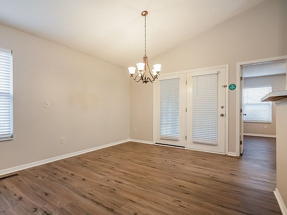 5th image of 4340 Nipigon Dr