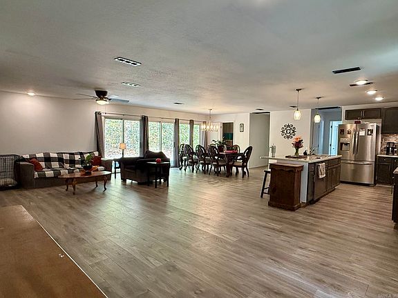 4th image of 396 Polk Rd #117