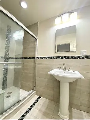 Rented by Compass | media 6