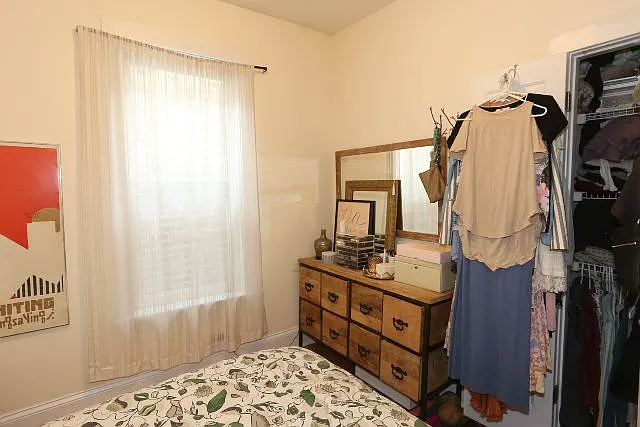 1935 N Wood St #2F — Photo 11