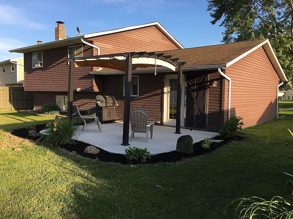 2nd image of 214 Idaho Dr
