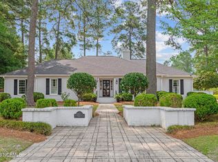 1407 Saint James Pl, Kinston, NC 28504