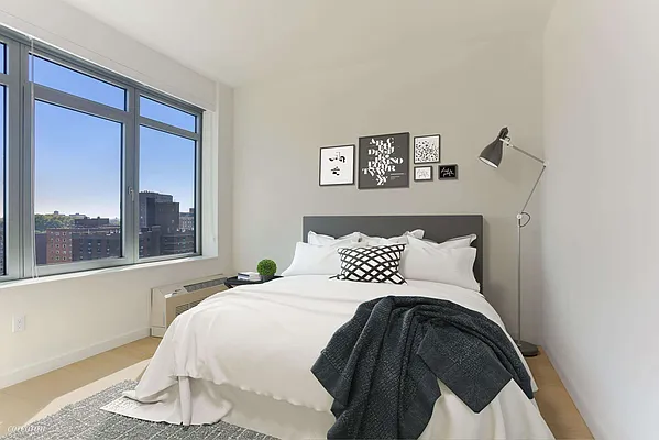 Rented by Corcoran | media 40