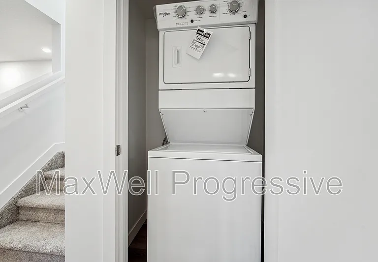 10427 70th Ave NW #1 — Photo 4