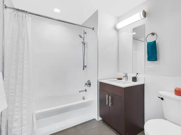 65-70 Austin Street image 4 of 8