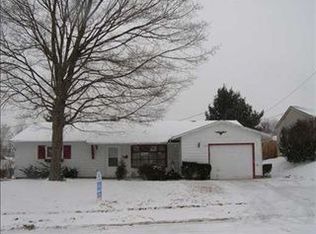1941 Trent Way, South Bend, IN 46614