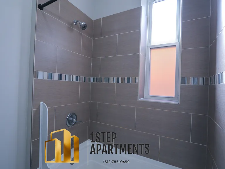 1429 N Fairfield Ave #2 — Photo 7