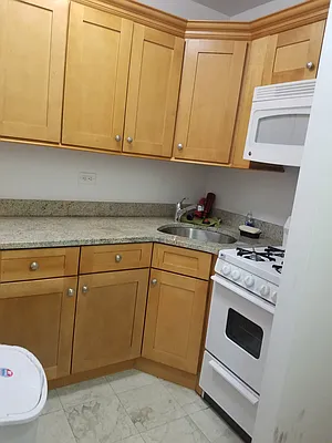 Rented by Allen Harris, LREB | media 11