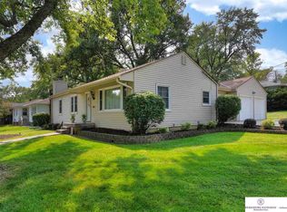 1914 N 58th St, Omaha, NE 68104