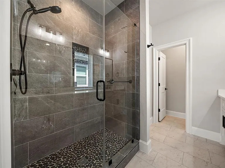 322 Woodside Trl — Photo 6