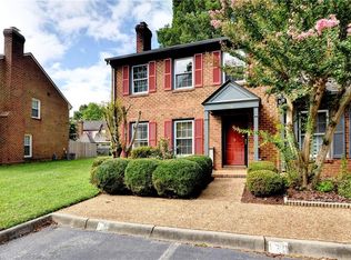 136 Kenilworth Dr, Newport News, VA 23606
