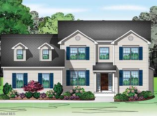 5 Brookhaven Ct, Saratoga Springs, NY 12866