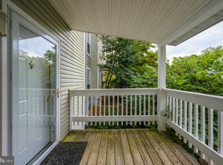 12018 Cardamom Dr, Woodbridge, VA 22192