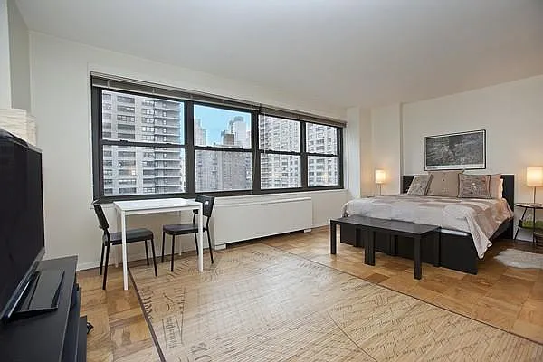 Sold by Akam Sales and Brokerage | media 11