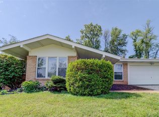 11232 Trieste Dr, Saint Louis, MO