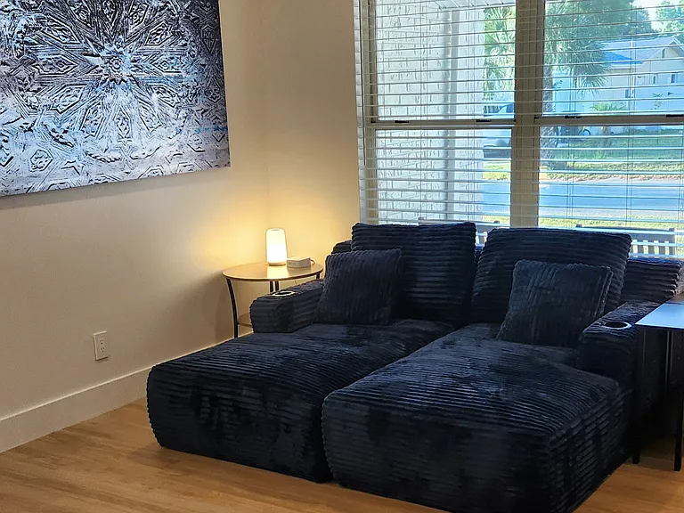 404 Ocean Ct — Photo 9