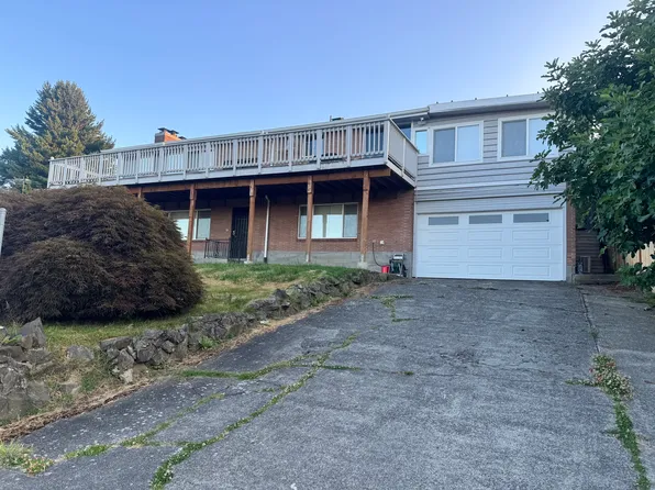 9272 Spear Pl S, Seattle, WA 98118