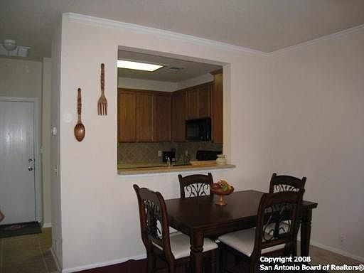 3rd image of 2509 Grayson Cir #0
