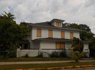 203 S 6th St, Vineland, NJ 08360