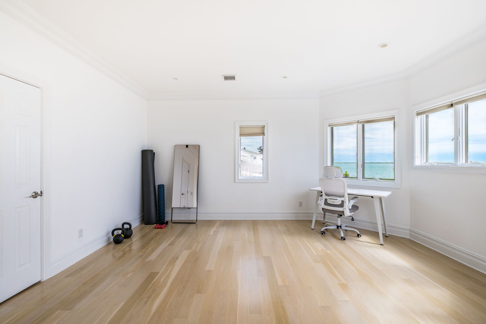  Primary Bedroom Flex Space 