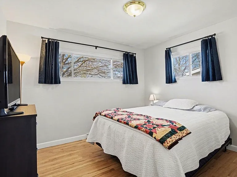 2514 Edison Rd — Photo 11