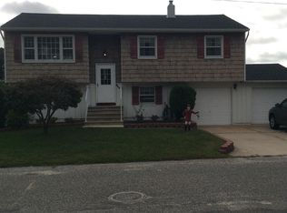 225 Seaman Ave, Beachwood, NJ 08722