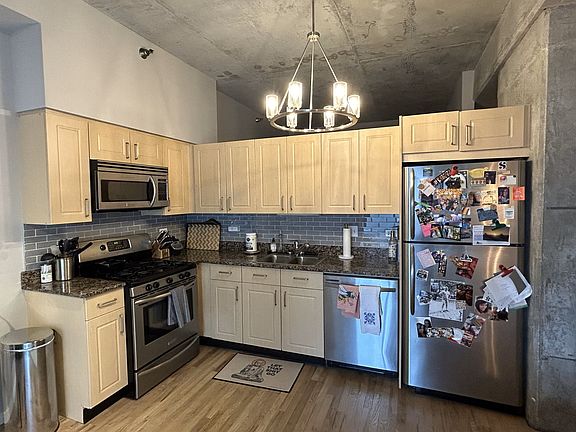 5th image of 1620 S Michigan Ave Unit 624